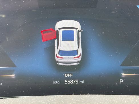 Used 2024 BMW X5 sDrive40i image 3