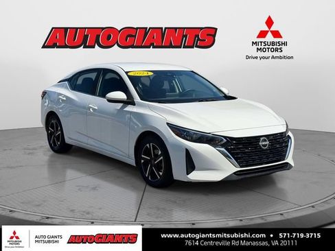 Used 2024 Nissan Sentra SV FWD image 1