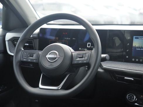 New 2026 Nissan Kicks S image 23