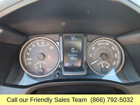 Used 2019 Toyota Tacoma TRD Off-Road image 23