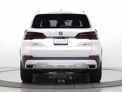 Used 2026 BMW X5 xDrive40i w/ Parking Assistance Package AWD/4WD image 7