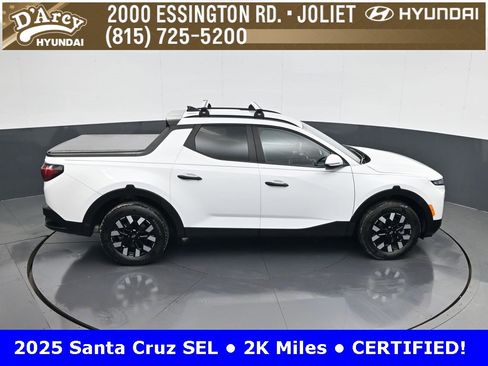 Certified 2025 Hyundai Santa Cruz SEL image 16