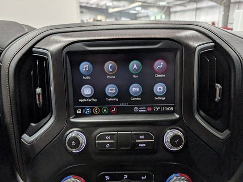 Used 2021 GMC Sierra 2500 AT4 w/ AT4 Premium Plus Package AWD/4WD image 27