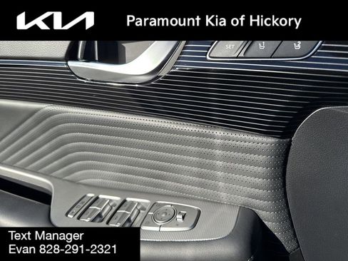 Used 2023 Hyundai Palisade Calligraphy image 29