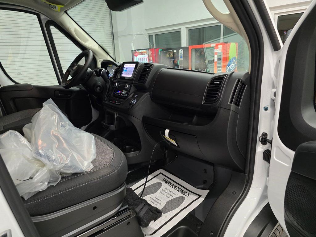 New 2026 RAM ProMaster 2500 FWD image 24