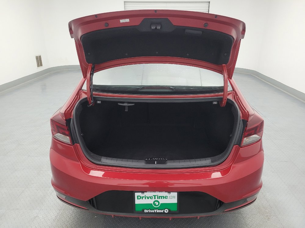 Used 2020 Hyundai Elantra SEL w/ Winter Weather Package FWD image 29
