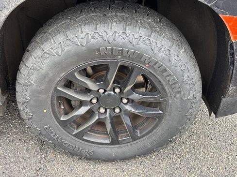 Used 2021 Chevrolet Tahoe LT image 12