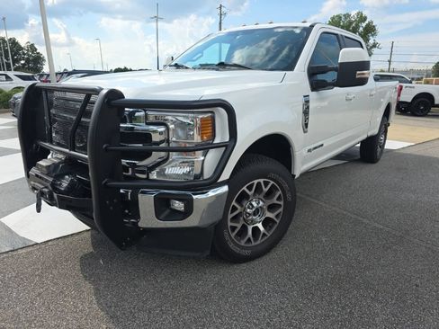 Used 2022 Ford F250 Lariat w/ Lariat Ultimate Package AWD/4WD image 2