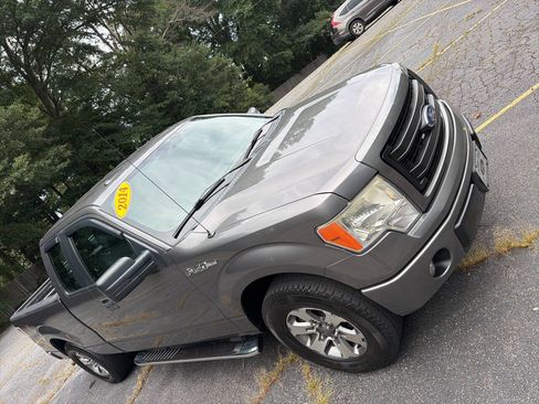 Used 2014 Ford F150 STX w/ Equipment Group 201A Mid RWD image 14