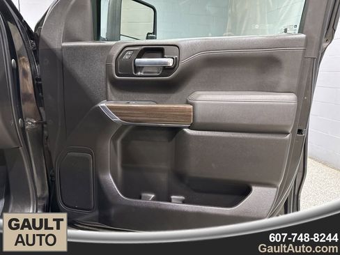 Used 2021 Chevrolet Silverado 1500 LT Trail Boss w/ Bed Protection Package image 16
