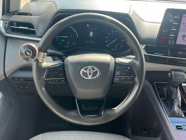 Used 2022 Toyota Sienna LE FWD image 15