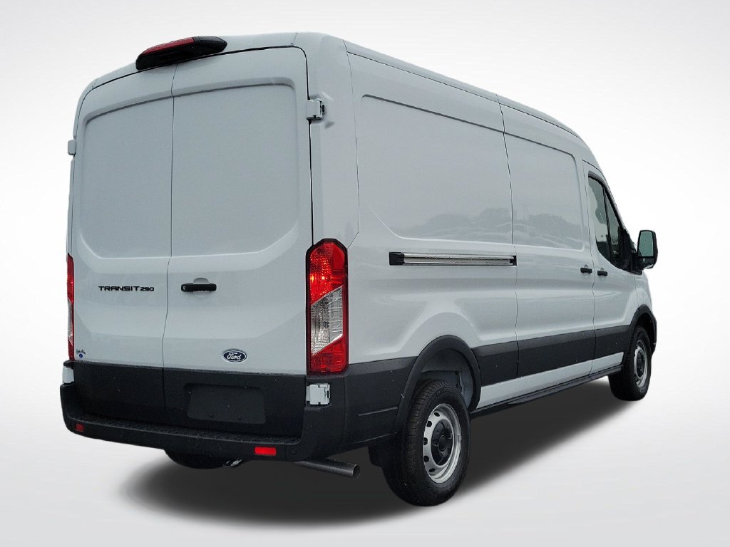 New 2026 Ford Transit 250 148 Medium Roof RWD image 7