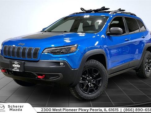 Used 2021 Jeep Cherokee Trailhawk w/ Comfort/Convenience Group image 1