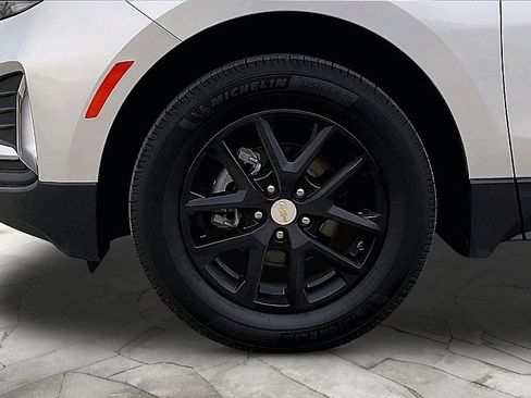 Used 2022 Chevrolet Equinox LT image 30