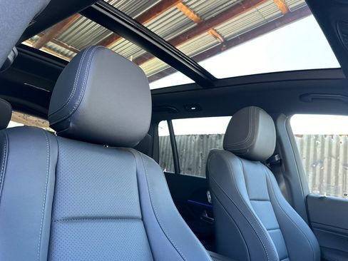 New 2025 Mercedes-Benz GLS 450 4MATIC image 14