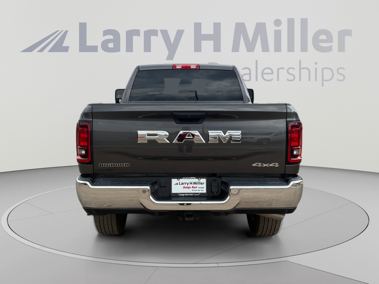 Used 2025 RAM 2500 Big Horn AWD/4WD image 4