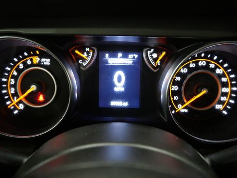 Used 2022 Jeep Wrangler Unlimited Sport AWD/4WD image 16