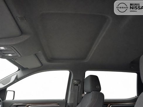 Used 2023 Chevrolet Silverado 1500 LT AWD/4WD image 17