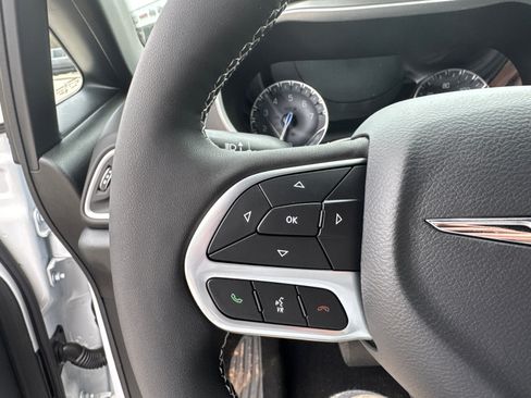 New 2026 Chrysler Voyager LX image 21