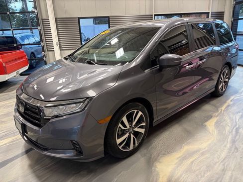 Used 2022 Honda Odyssey Touring image 43