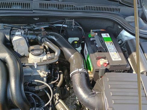 Used 2012 Volkswagen Jetta Sedan FWD image 32