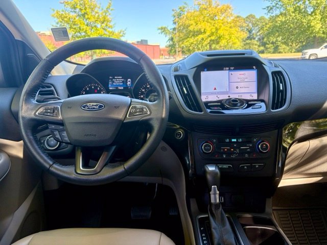 Used 2017 Ford Escape Titanium FWD image 19