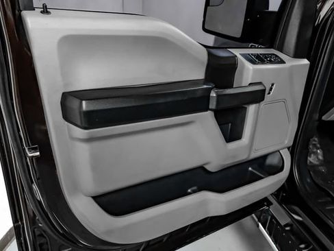 Used 2018 Ford F150 XL w/ Equipment Group 101A Mid image 47