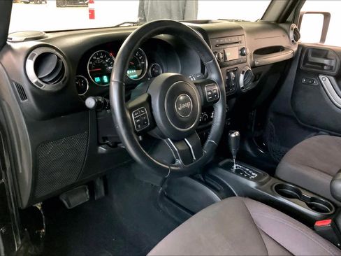 Used 2015 Jeep Wrangler Unlimited Sport w/ Quick Order Package 24S image 18