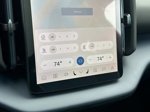 New 2026 Volvo EX30 Cross Country Ultra image 25