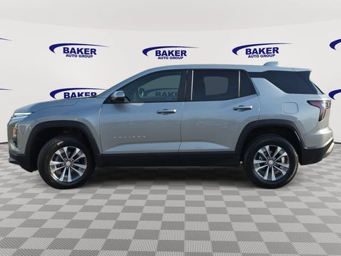 Used 2025 Chevrolet Equinox LT w/ Safety and Technology Package AWD/4WD image 8