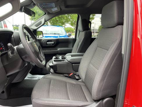 Used 2026 Chevrolet Silverado 1500 Custom w/ Turbomax Blackout Package AWD/4WD image 16