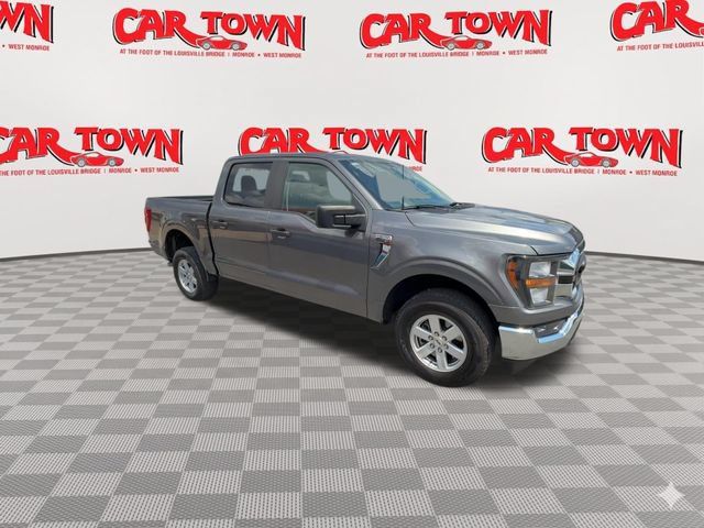 Used 2023 Ford F150 XLT AWD/4WD image 2