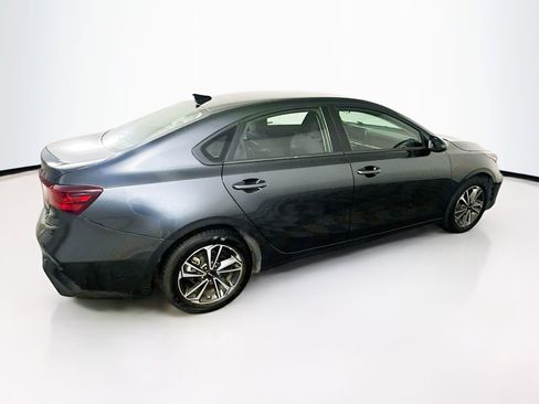 Used 2024 Kia Forte LXS FWD image 10