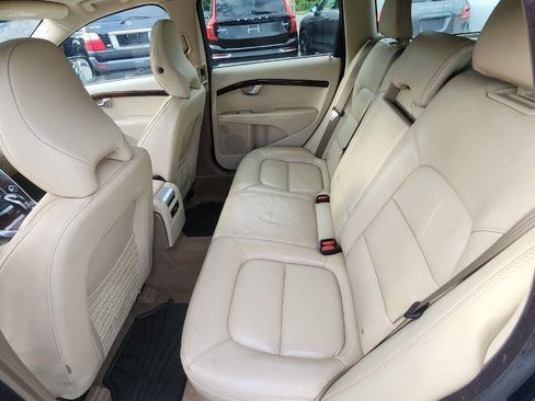 Used 2014 Volvo XC70 T6 image 33