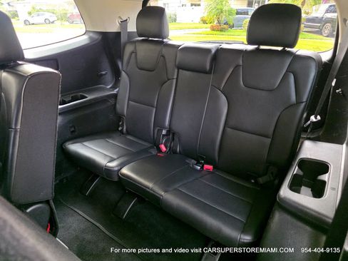 Used 2021 Kia Telluride LX FWD image 6