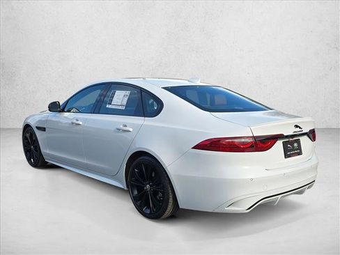 Used 2024 Jaguar XF R-Dynamic SE image 7