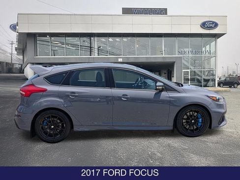 Used 2017 Ford Focus RS AWD/4WD image 9