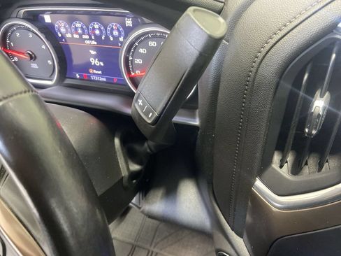Used 2022 Chevrolet Silverado 2500 High Country AWD/4WD image 16