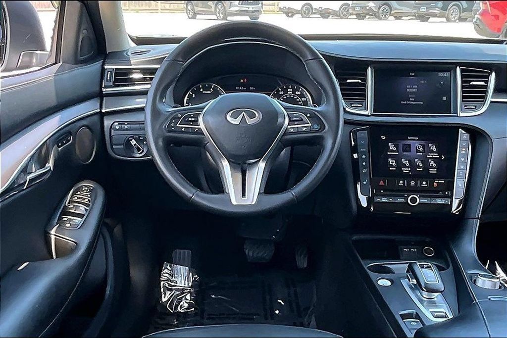 Certified 2023 INFINITI QX50 Luxe AWD/4WD image 17