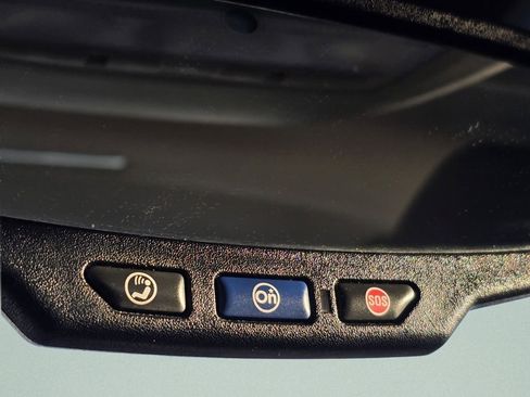 Used 2013 Chevrolet Cruze Eco w/ Enhanced Safety Package image 9