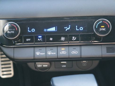 Used 2025 Hyundai Elantra Sport w/ Cargo Package image 19