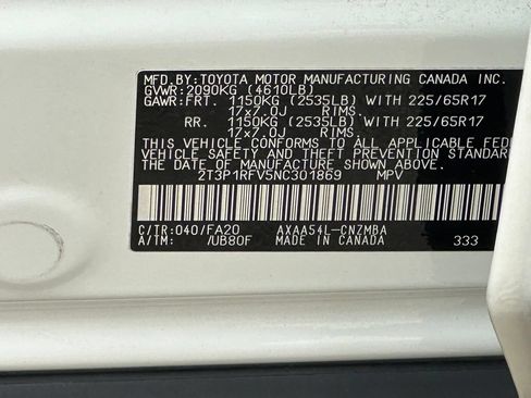 Used 2022 Toyota RAV4 XLE AWD/4WD image 43