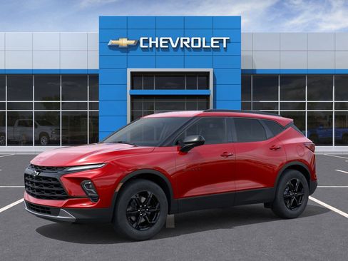 New 2025 Chevrolet Blazer LT w/ Midnight/Sport Edition image 2