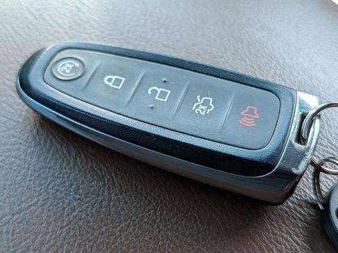 Used 2013 Ford Explorer Limited FWD image 35