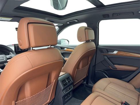 Used 2022 Audi Q5 2.0T Premium image 38