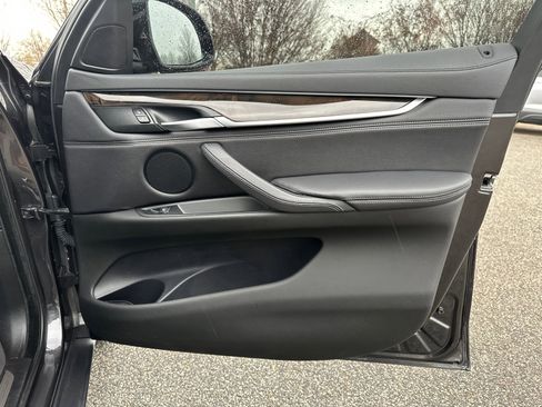 Used 2019 BMW X6 sDrive35i image 14