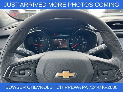 Used 2023 Chevrolet TrailBlazer LT w/ Convenience Package image 13