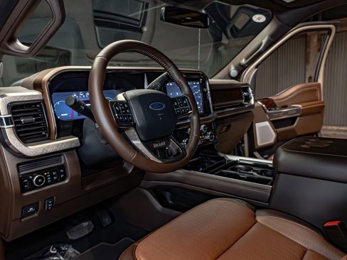 Used 2026 Ford F450 King Ranch w/ Chrome Package image 18