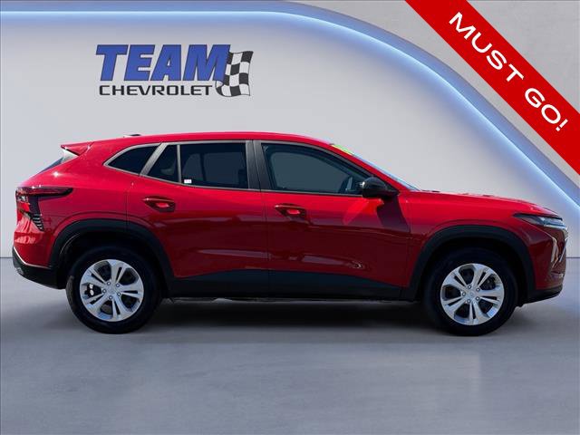 Certified 2026 Chevrolet Trax LS FWD image 4