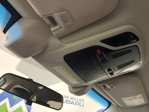 Used 2020 Subaru Outback Premium image 34